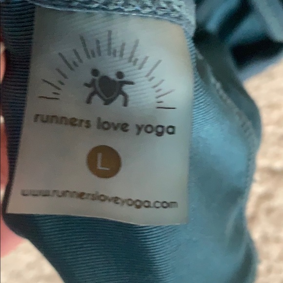 Emerald Lindy Yoga Bra - Picture 4 of 4